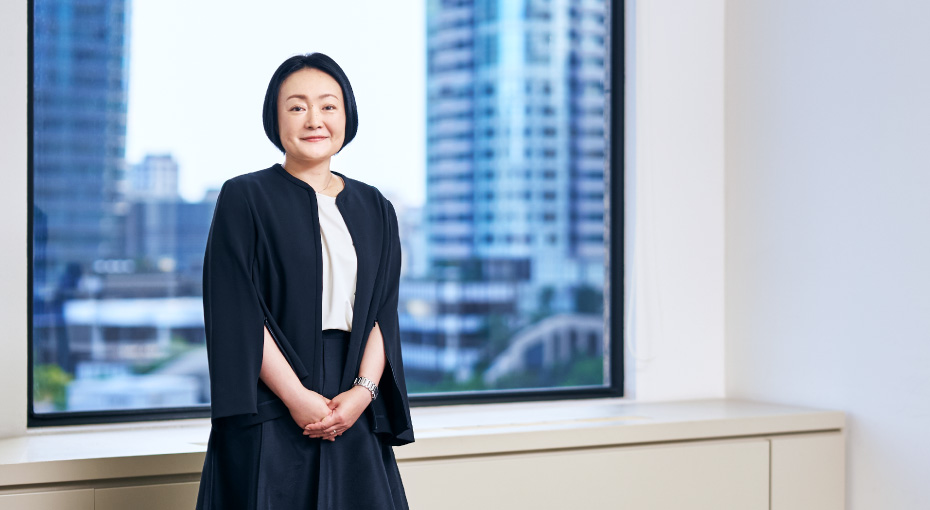 ⼩袋倫⼦氏 写真